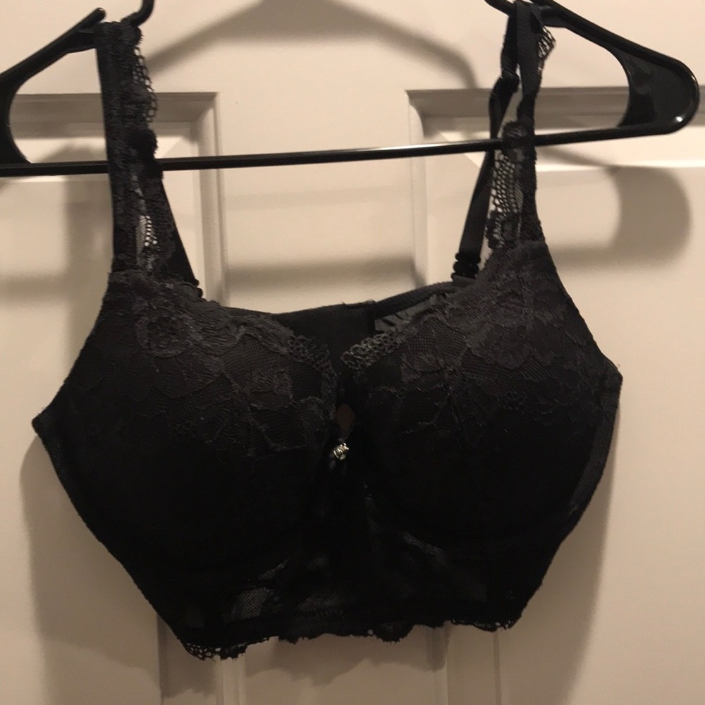 Black Victoria Secret Bra